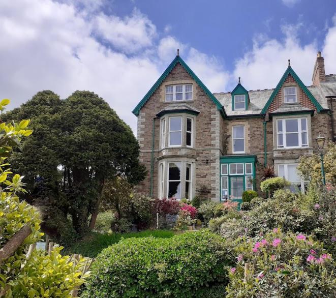 Penrose Bed & Breakfast Лостуитиел Экстерьер фото